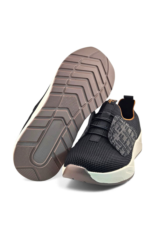 Black / Dark Grey