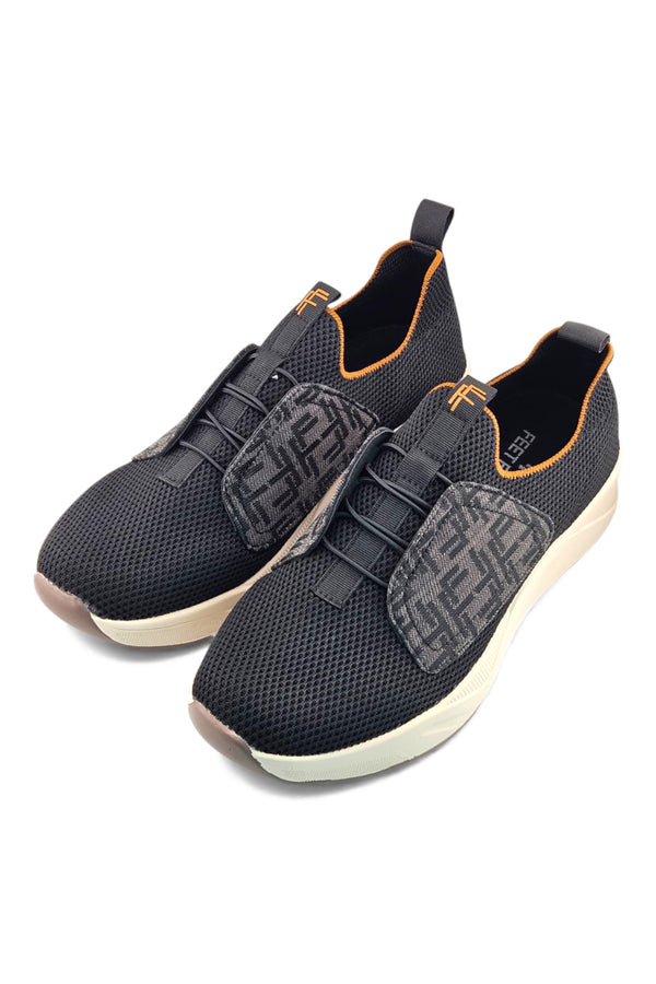 Black / Dark Grey