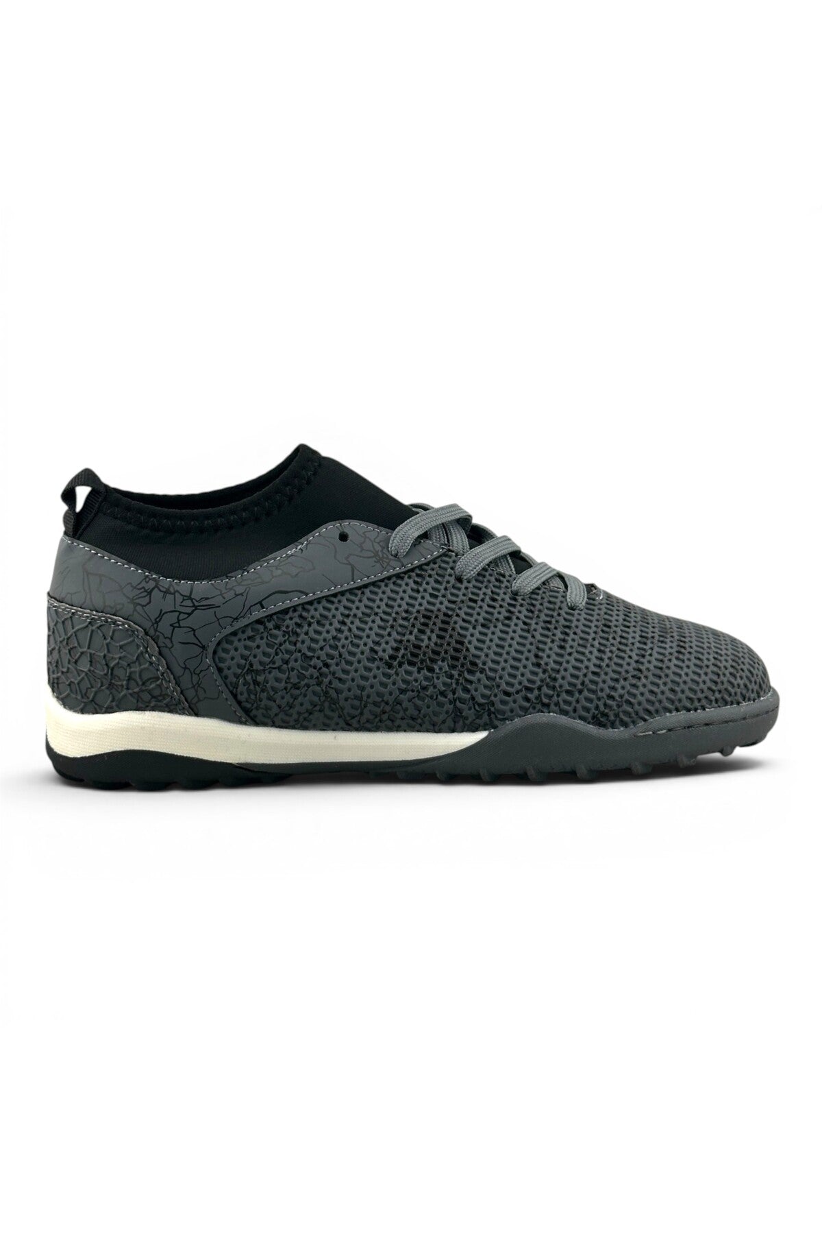 Dark Grey / Black