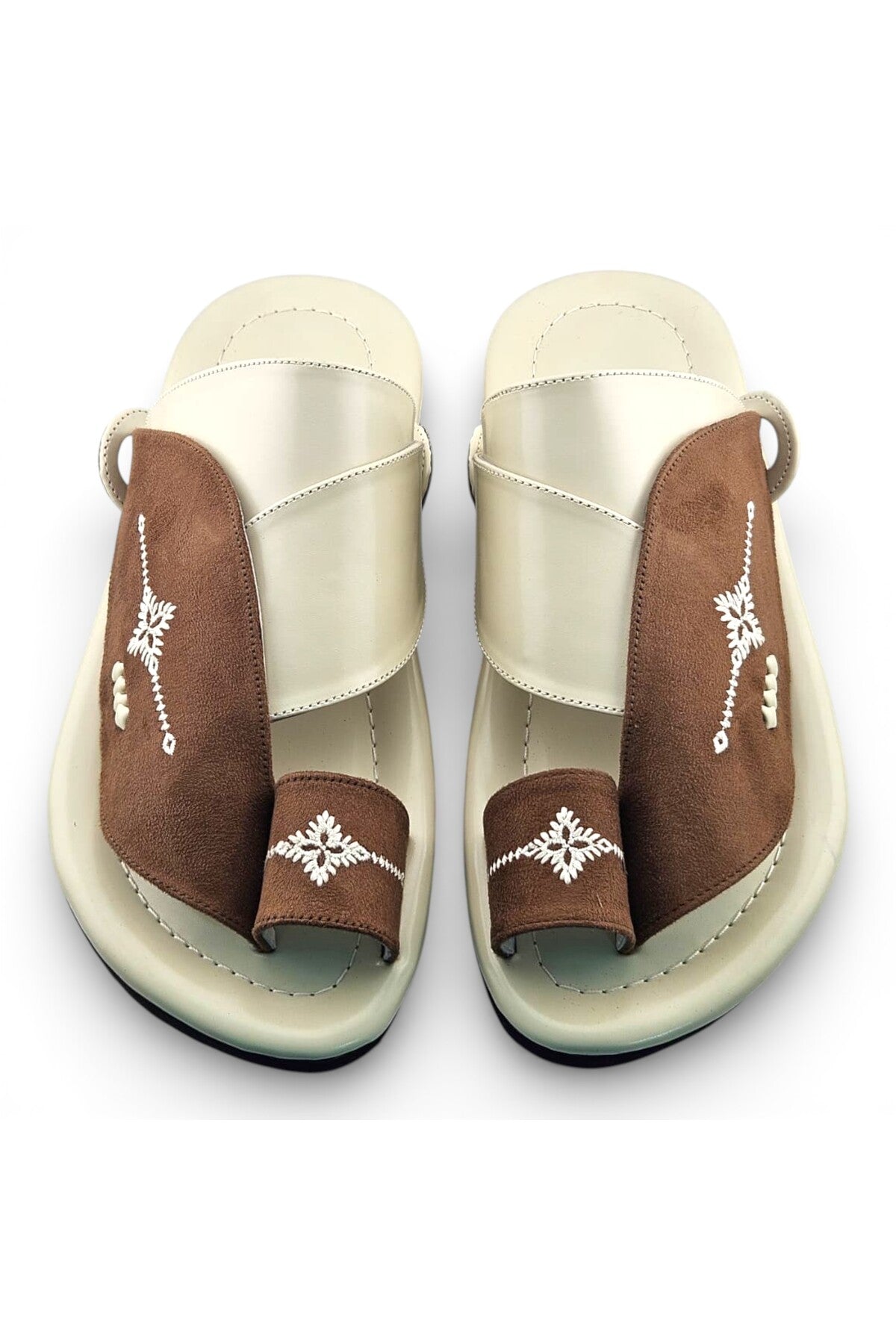 Cream / Dark Beige