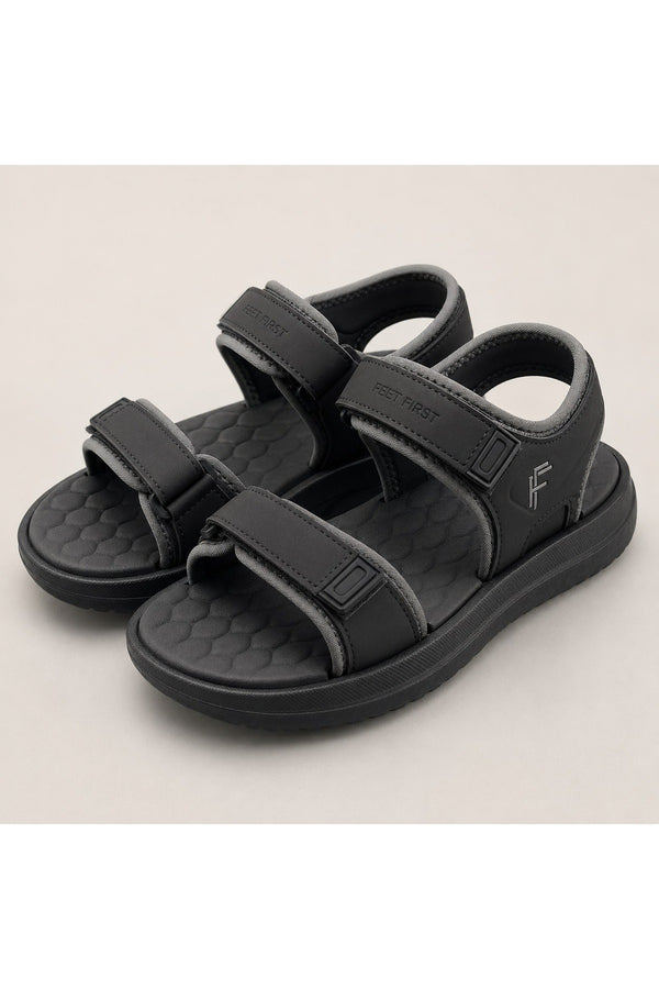 Dark Grey / Black
