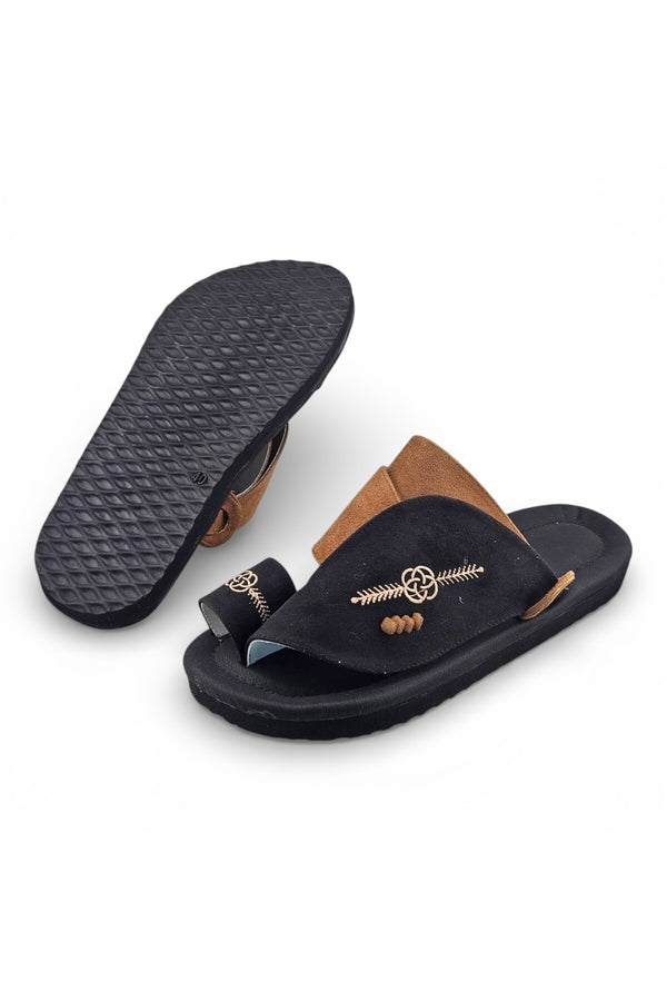 Dark Beige / Black