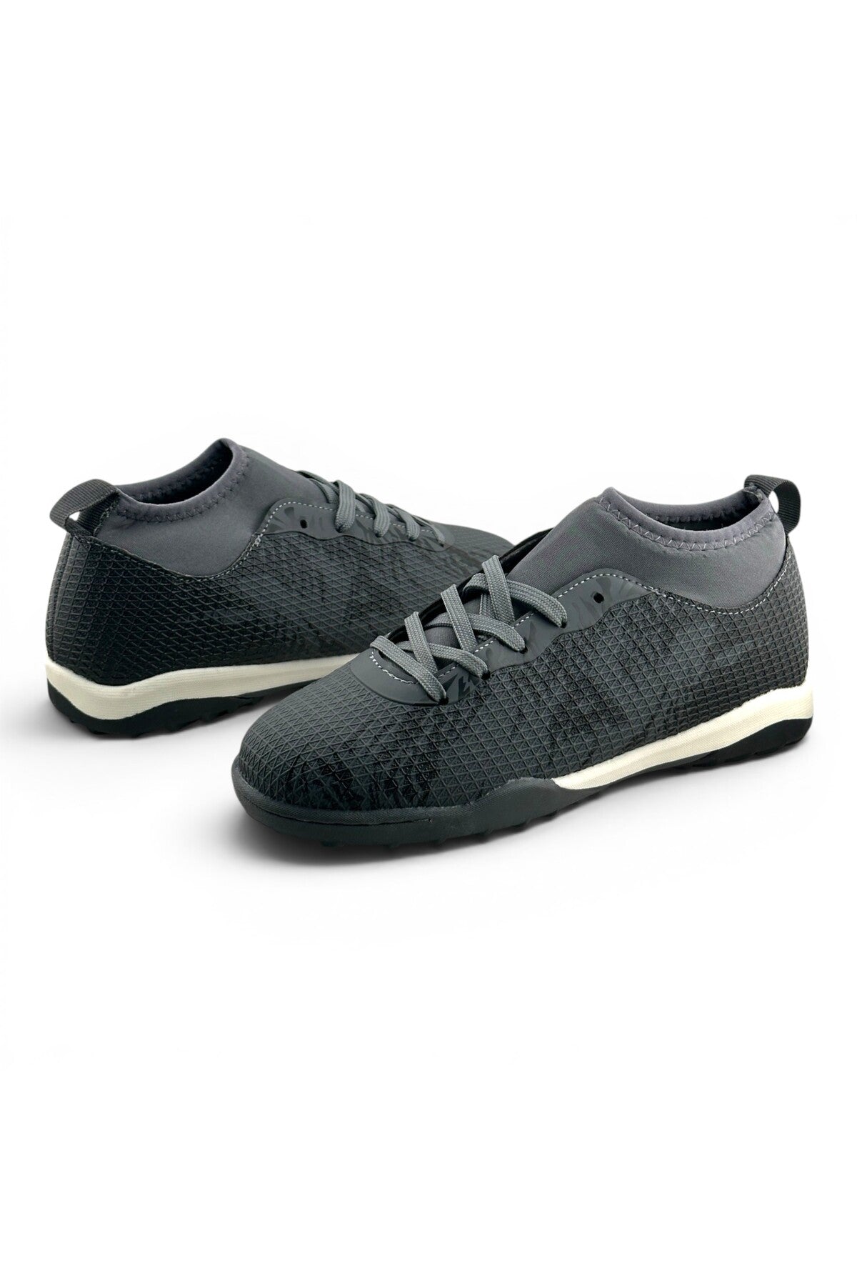 Dark Grey / Black
