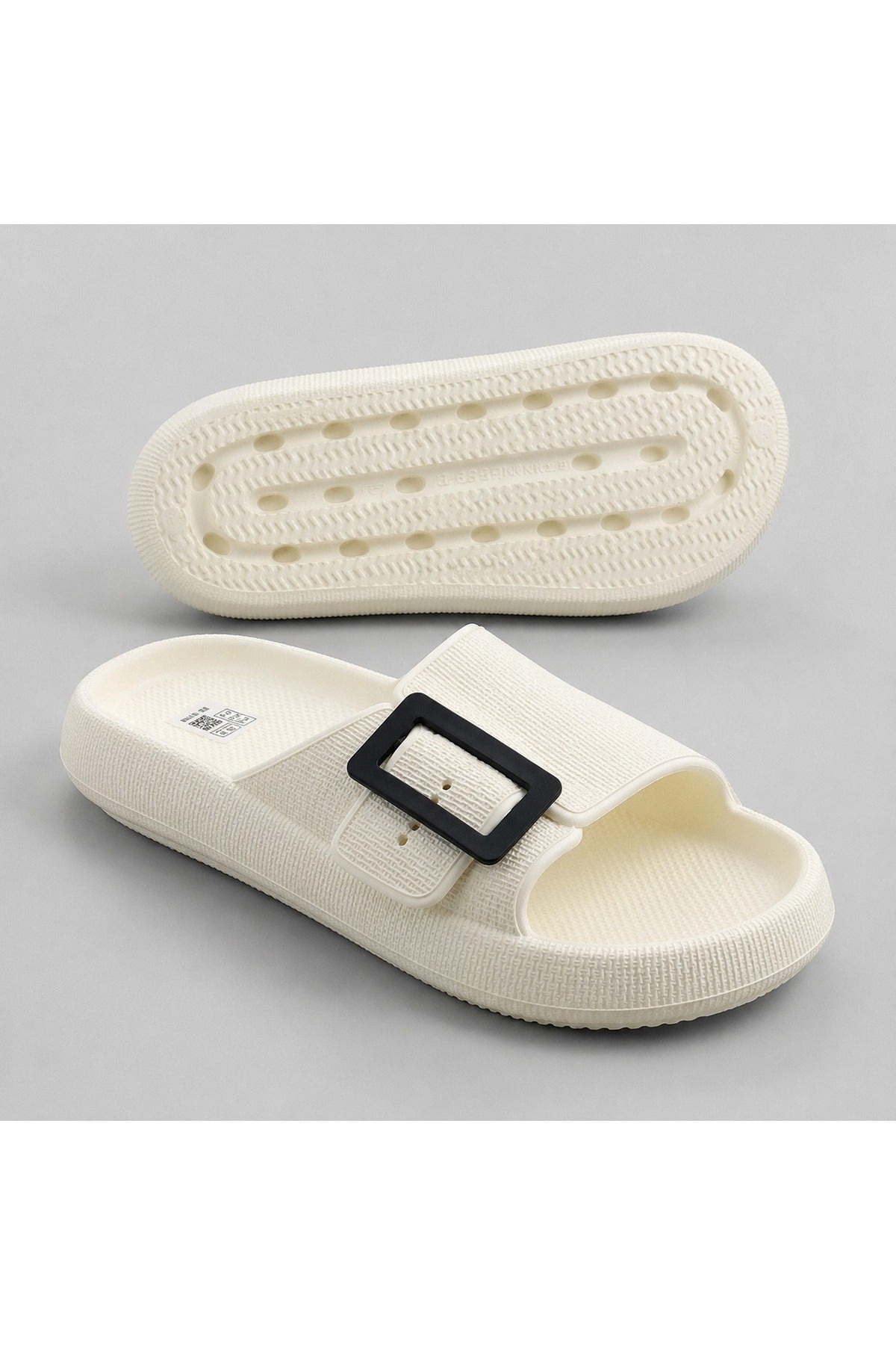 Off White Main image